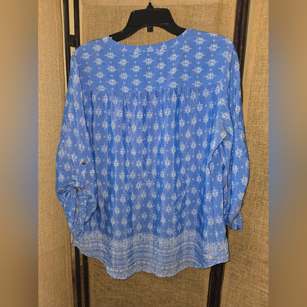 NWOT Women's Kim Rogers Blue White 3/4 Sleeve Relaxed Blouse Size Petite Large - Picture 8 of 8